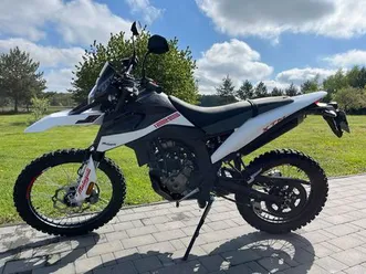 malaguti-xtm-125-enduro-2023-niski-przebieg-zarejestrowany-nysa