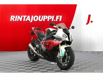 14 päivän palautusoikeus - a-kortti - 1-om.,qs,abs,dtc ym..siisti ja hyvin pidetty bmw s 1000 rr !!
