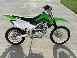 2017-kawasaki-klx-140l
