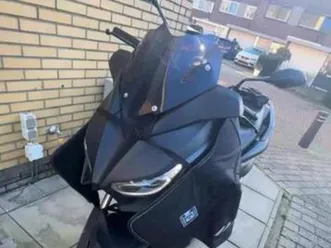 yamaha-xmax-125cc-a1-2021-scooters-yamaha-marktplaats