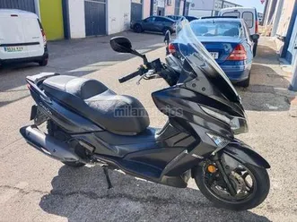 kymco-grand-dink-300