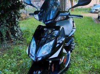 motorroller-kymco-super-8-125er-roller