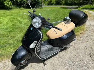 2005-vespa-200-gt