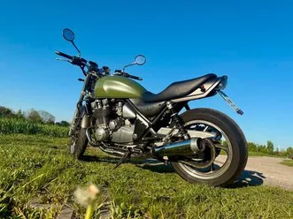 kawasaki-zephyr-1100-heck-gekurzt-einzelstuck