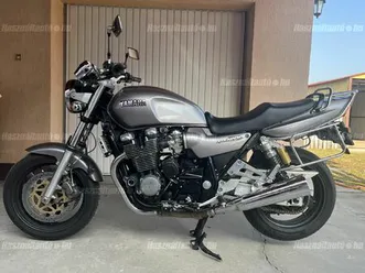 yamaha-xjr-1200