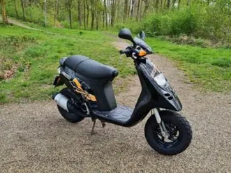 gilera-typhoon-storm-brom-50cc-2t-2008-scooters-piaggio-marktplaats