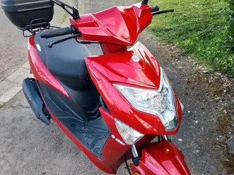 scooter-imf-comme-neuf-3000-km