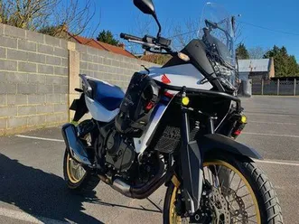 honda-transalp-750-2024