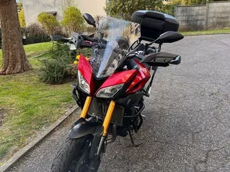 moto-yamaha-mt-09-tracer