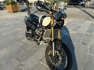 triumph-scrambler-1200-xe