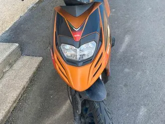 urgent-a-vendre-scooter-aprilla-sr-50