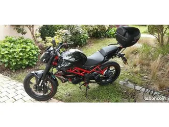 vends-moto-benelli-125-e5-annee-2023