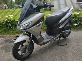 scooter-aprilia-sxr-50