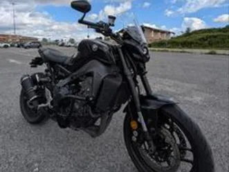 yamaha-mt-09-2021