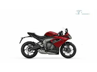 triumph daytona 660 - model 2025