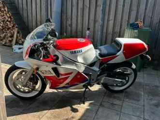 yamaha-fzr-1000-rood-wit-blauw-1990-140pk-motoren-yamaha-marktplaats