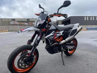 ktm-690-smc-r-super-moto-petrol-manual-66-ps-690-cc
