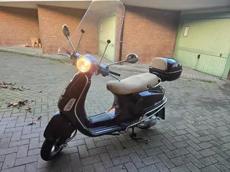 vespa-piaggio-125-cc