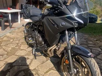 tracer-700-gt-ligne-arrow