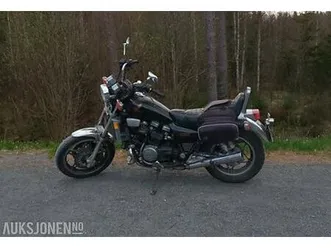 honda-vf-750-c-magna