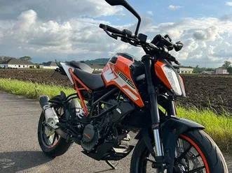 ktm-duke-125-2017