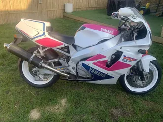 1993-yamaha-yzf-750r
