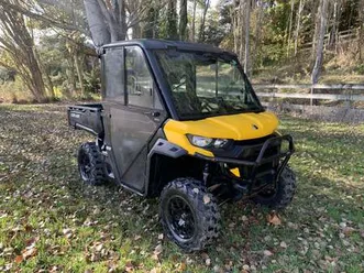 2022-can-am-defender-hd9xu