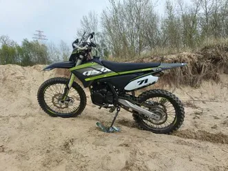 cross-asix-2023r-plock