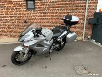 vends-vfr-800