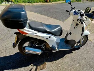 scooter-honda-sh-125-cm3-cg-et-ct