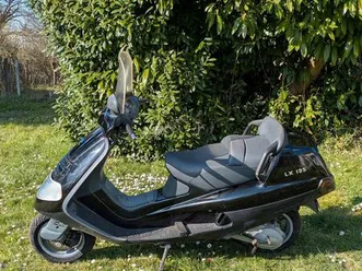 piaggio-lx-125