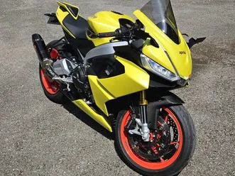 aprilia-rs-660-105cv-surequipee