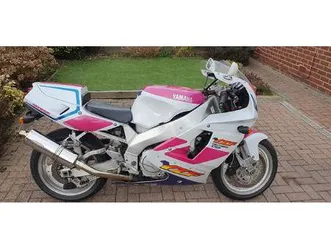 yamaha-yzf750r-749-cc