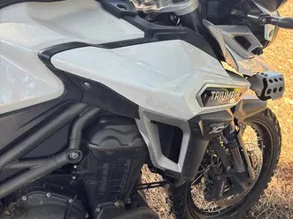 triumph-explorer-1215-xca-adventure-petrol-manual-euro-4-139-ps-1215-cc
