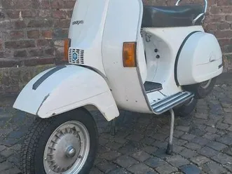 vespa-px-200-alt-olack-piaggio-no-80-125-150-ccm