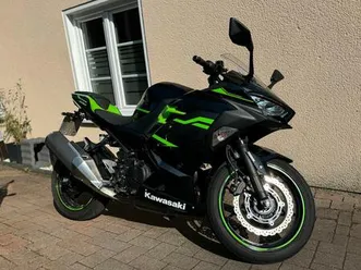 kawasaki-ninja400-wenig-km