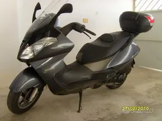 aprilia-atlantic-250-2010