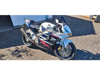 honda-cbr-fireblade-954-ccm-sc50