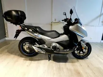 honda-nc-750-integra-etat-neuf-1-an-de-garantie