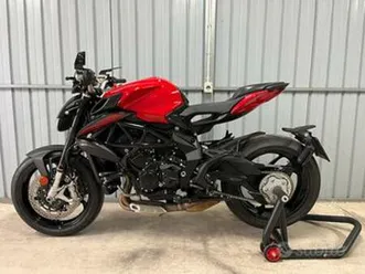 mv-brutale-800-rosso