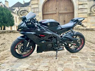 yamaha-r6-yzf-r-de-2020-homologuee-15-800-km-etat-impeccable-jamais-de-piste-pot-s