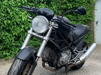 ducati-monster-620-ie-dark