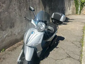 piaggio-beverly-350-sport-touring