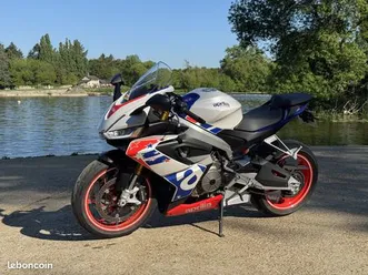 aprilia-rs-660-edition-limitee-stars-stripes