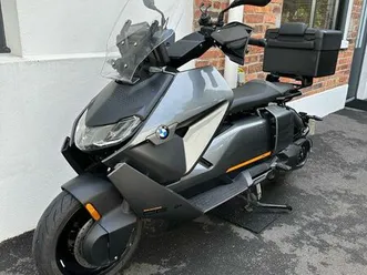 scooter-ce-04-bmw-long-range-finition-toutes-options-1-ere-main-permis-moto