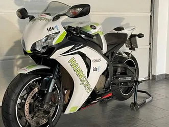 honda-fireblade-hannspree-cbr-1000rr-sc59-sondermodel