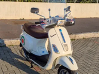 piaggio-vespa-s-150