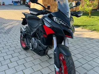 ducati-multistrada-v2-s-travel-termignoni-koffer