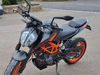 ktm-duke-125-2021