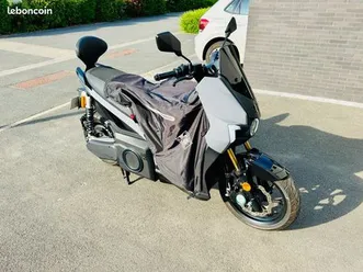 seat-mo-125-performance